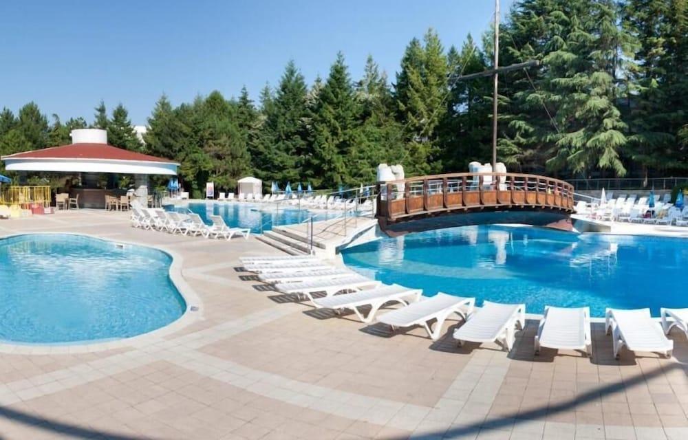 Hotel Magnolia Албена Экстерьер фото