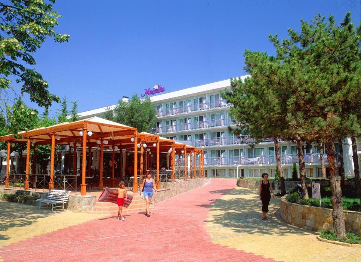 Hotel Magnolia Албена Экстерьер фото