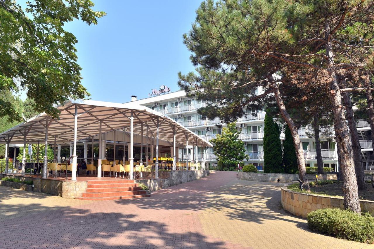 Hotel Magnolia Албена Экстерьер фото